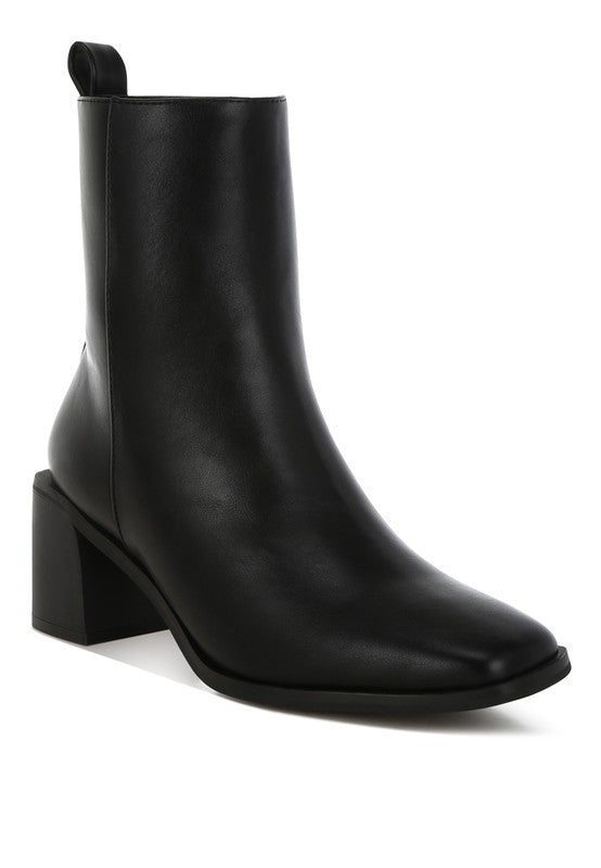 Muskox Square Toe Faux Leather Boots HOUSE OF SHE