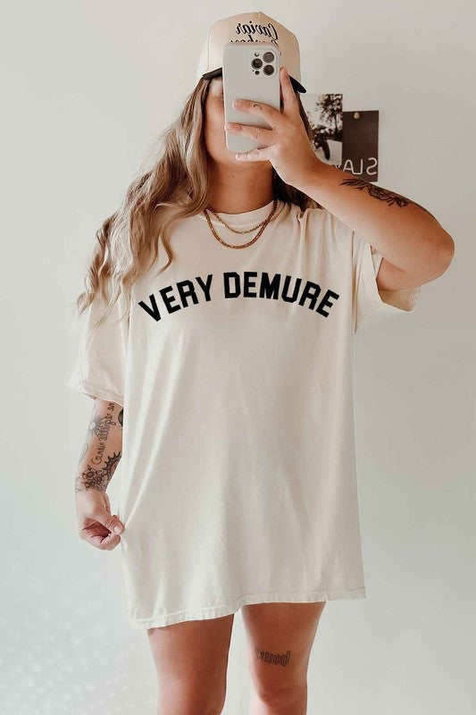 Very Demure Oversized Graphic Tee Cotton T-Shirt - HOUSE OF SHE