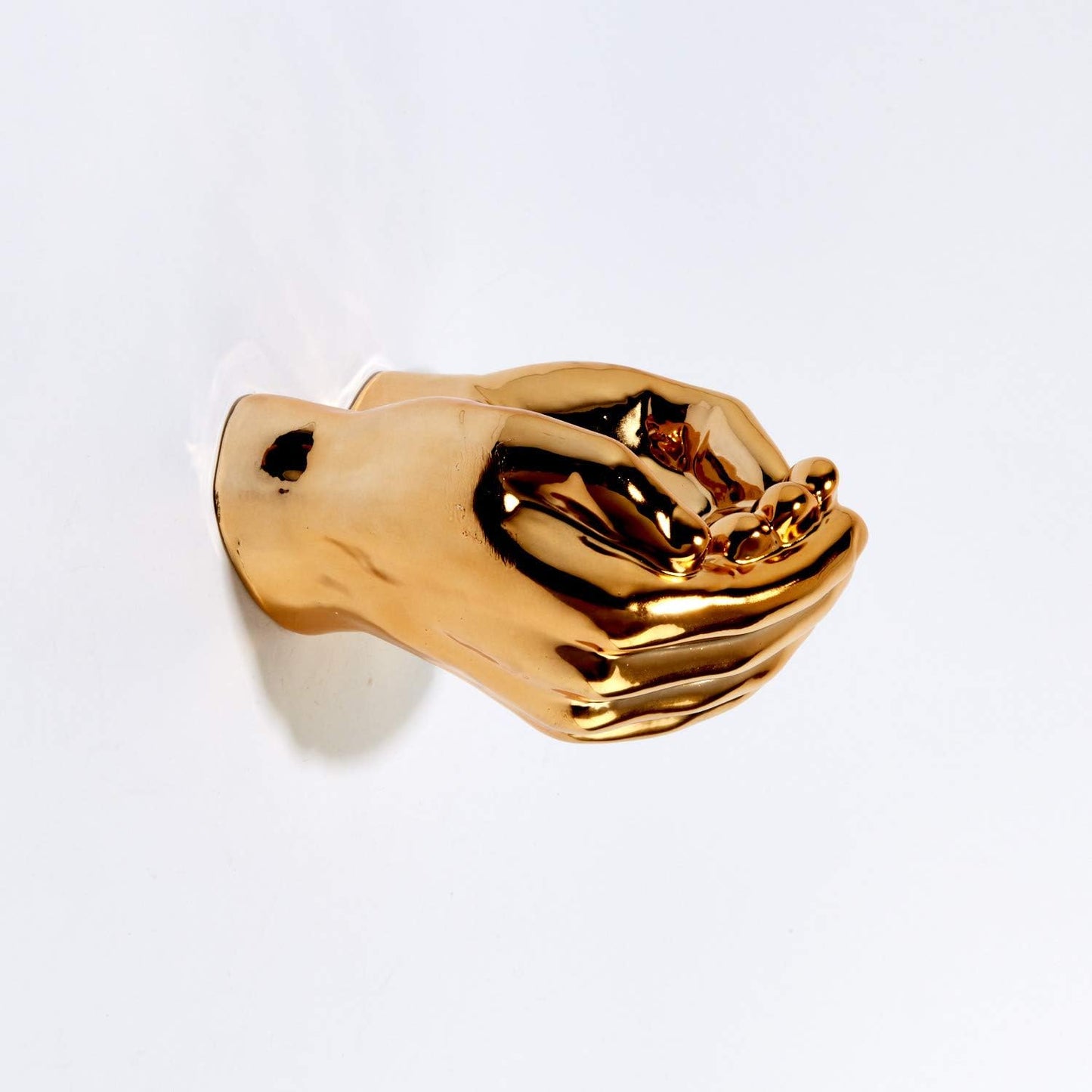 Interior Illusions Hands Out Criss Crossed Hook - Gold HOUSE OF SHE