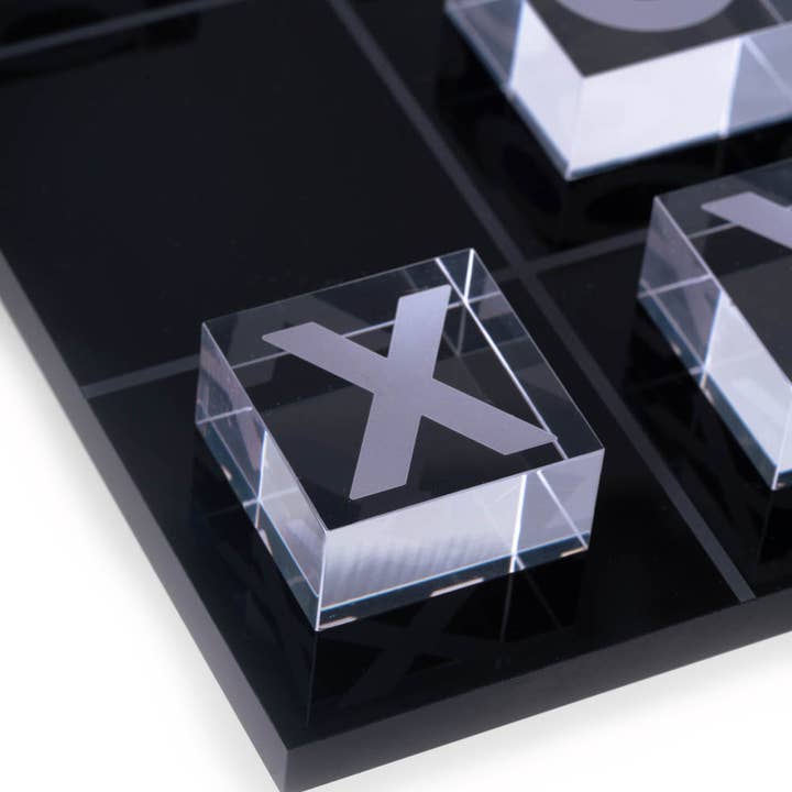 Vince Acrylic Tic Tac Toe Set - HOUSE OF SHE