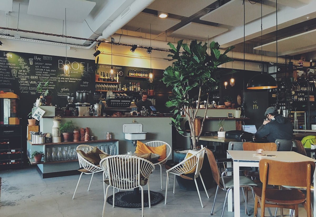 Gugging Chic Inspirational Travel with Beautiful Restaurant Journeys - HOUSE OF SHE