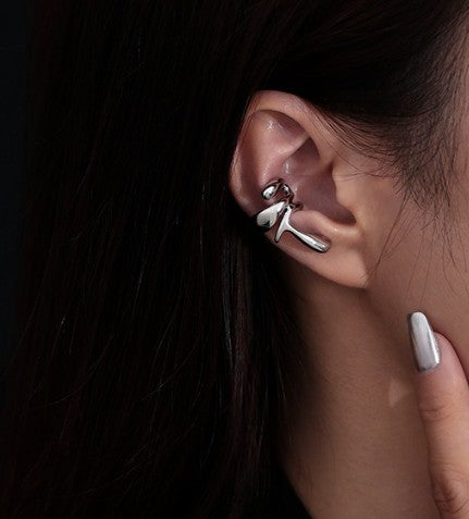 Futurism Ear Cuff