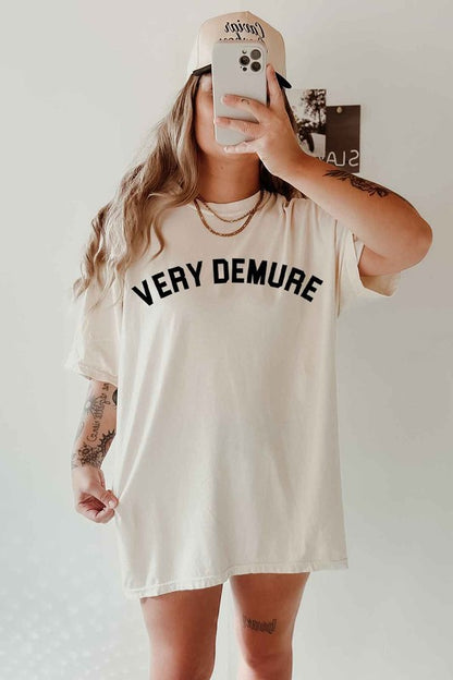 Very Demure Oversized Graphic Tee Cotton T-Shirt