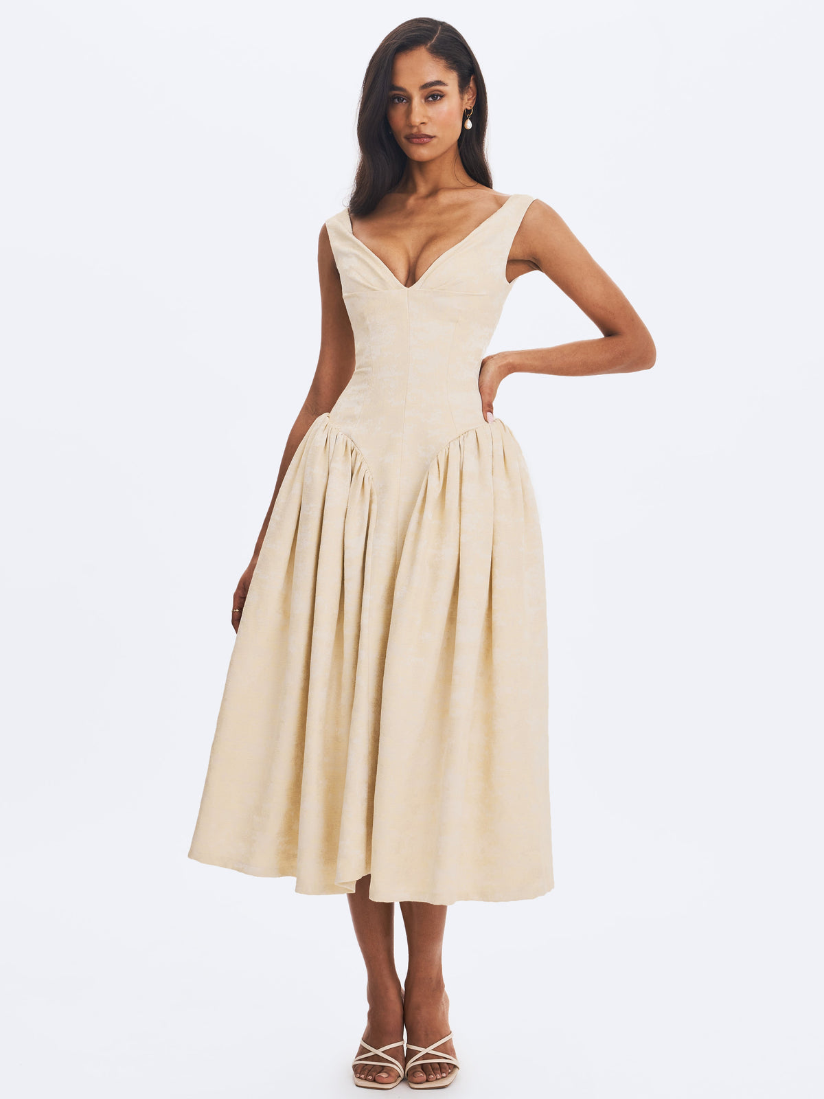 Chelsea Ivory Jacquard Ruched Bust Sweetheart Midi Dress