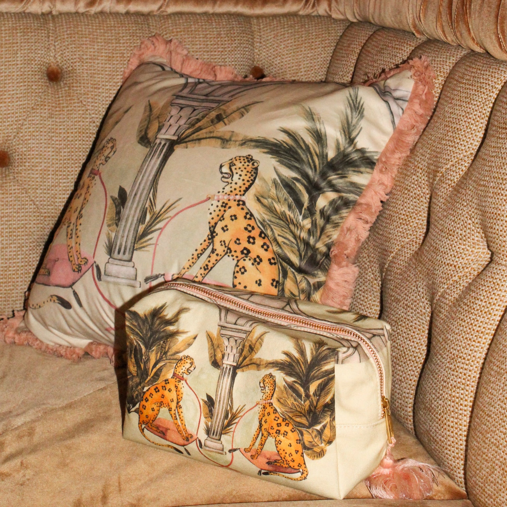 Regal Felines Travel Bag - HOUSE OF SHE