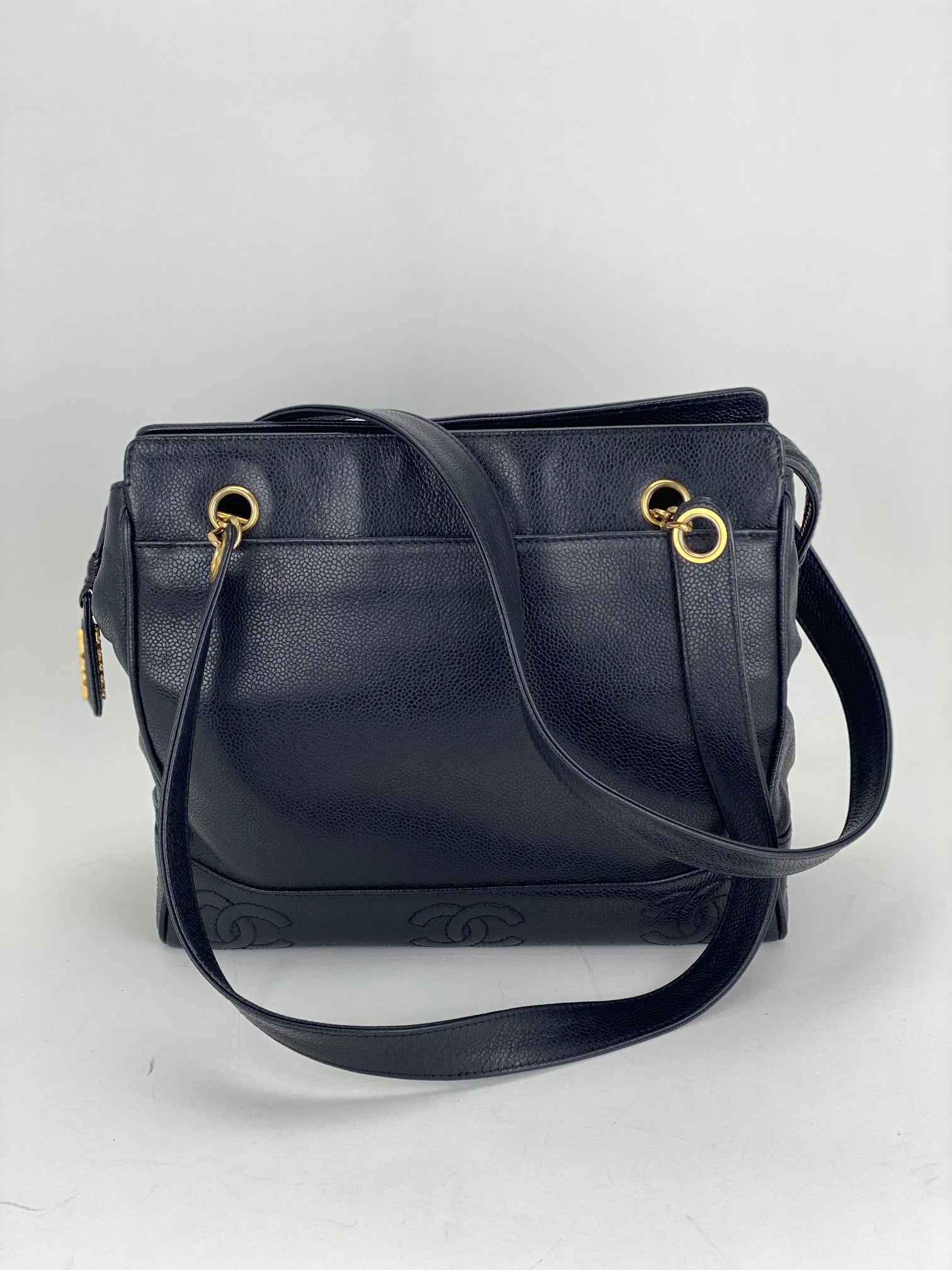 CHANEL Vintage Black Caviar Leather CC Zip Tote Shoulder Bag w/added insert  Pre owned - HOUSE OF SHE