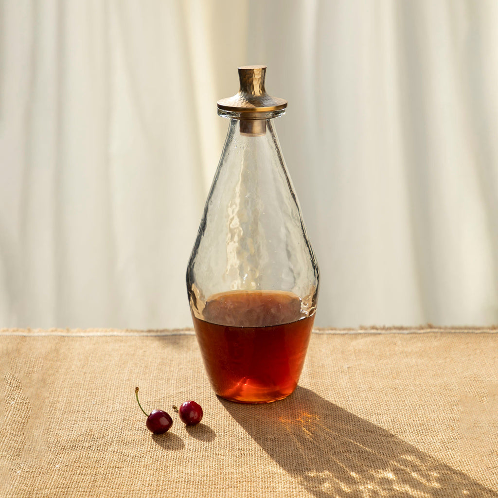 Decanter Classic  HOUSE OF SHE