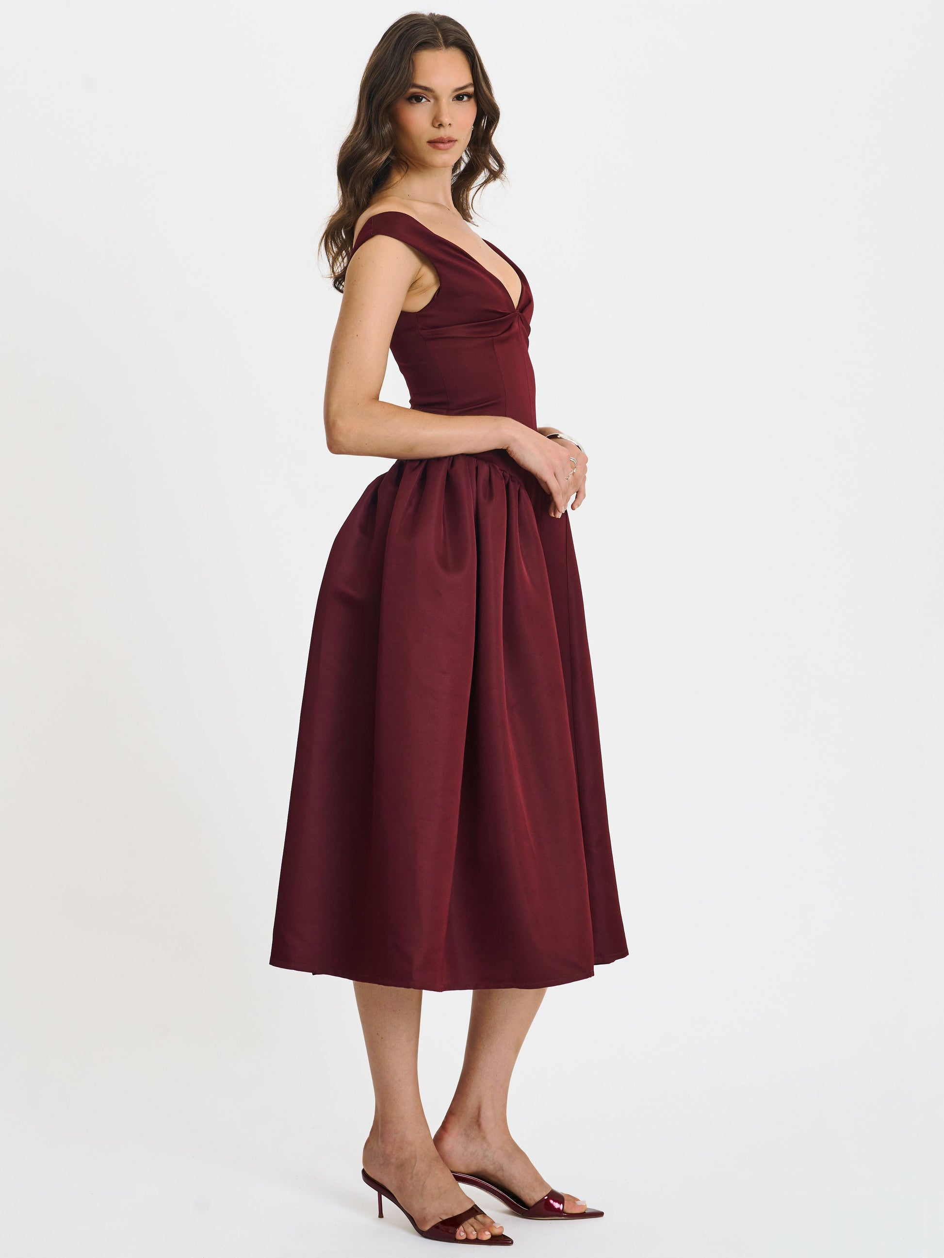 Omella Burgundy Ruched Bust Sweetheart Flared Maxi Dress