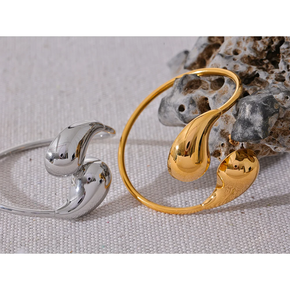 Jhene Spiral Gold Bracelet - HOUSE OF SHE