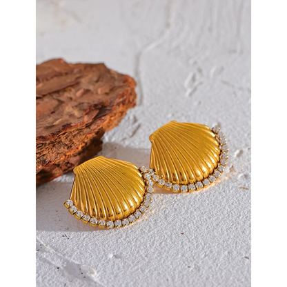 Mia Shell Stud Earrings