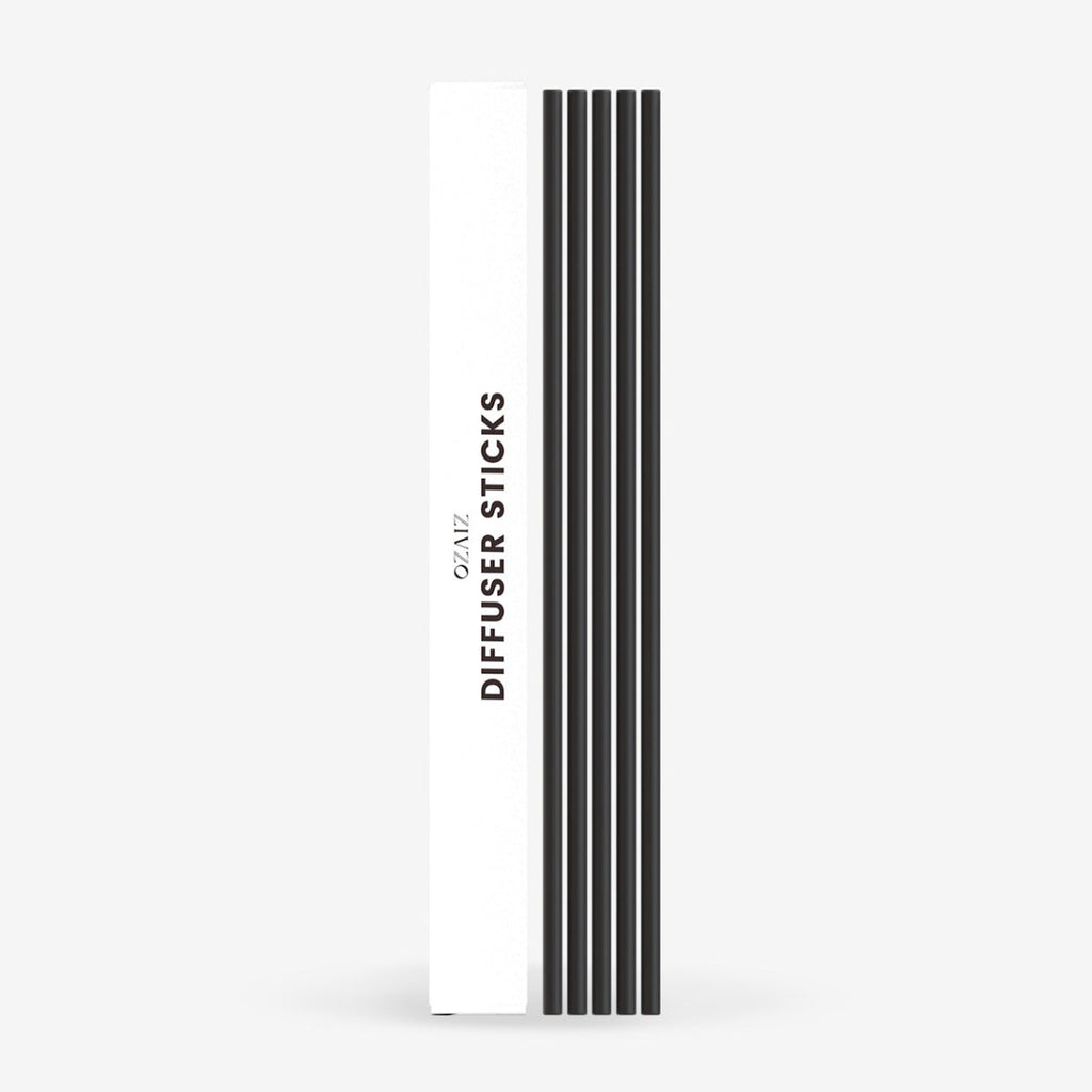 AIZ Reed Diffuser in Cedar & Black Cherry - HOUSE OF SHE