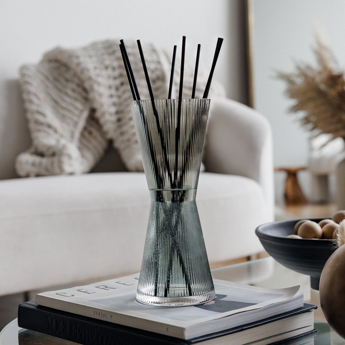 AIZ Reed Diffuser in Cedar & Black Cherry - HOUSE OF SHE