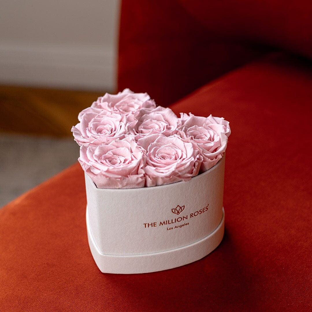 Baby Heart Beige Box | Light Pink Roses - HOUSE OF SHE