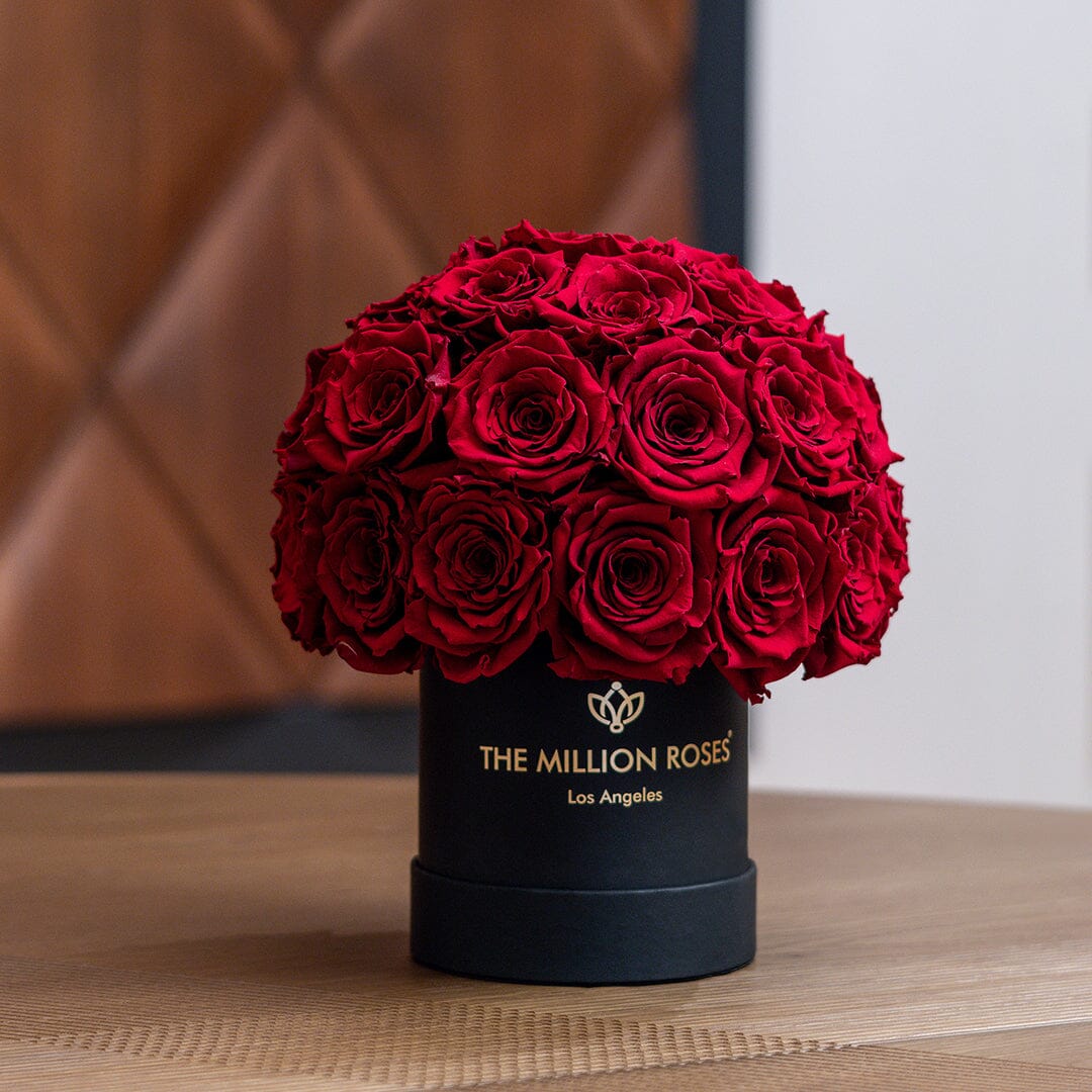 Basic Black Superdome Box | Red Roses - HOUSE OF SHE