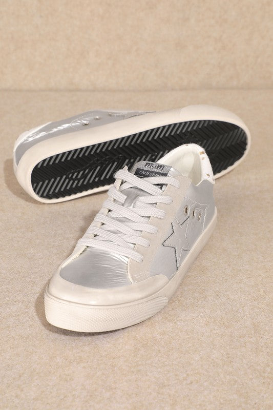 Star, Low Top Sneakers  HOUSE OF SHE
