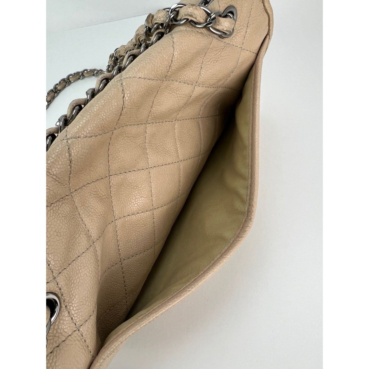 Chanel Grained leather Medium Natural Beauty Beige Flap Bag - HOUSE OF SHE