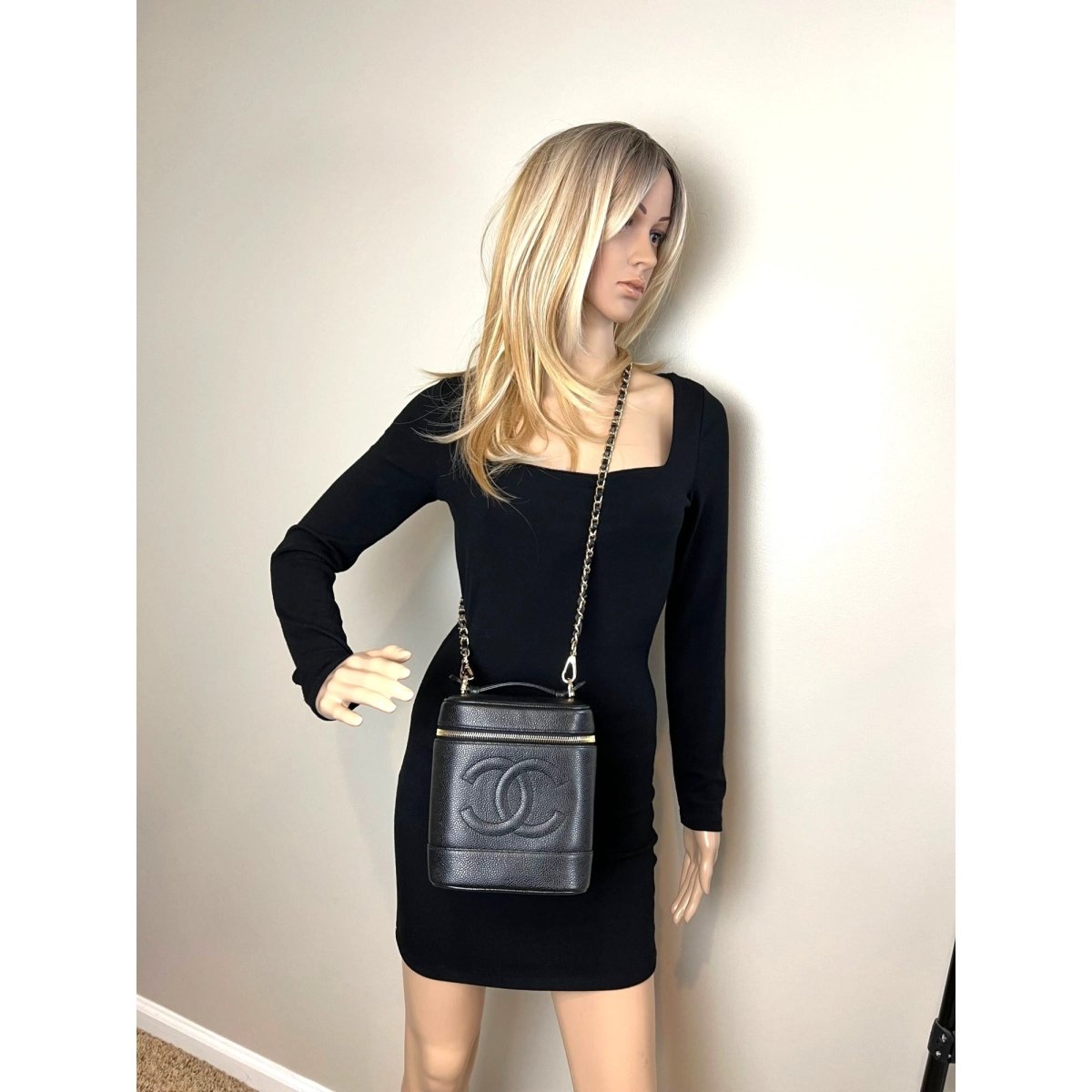 Chanel Vanity Cosmetic Case Black Caviar Leather Bag - HOUSE OF SHE