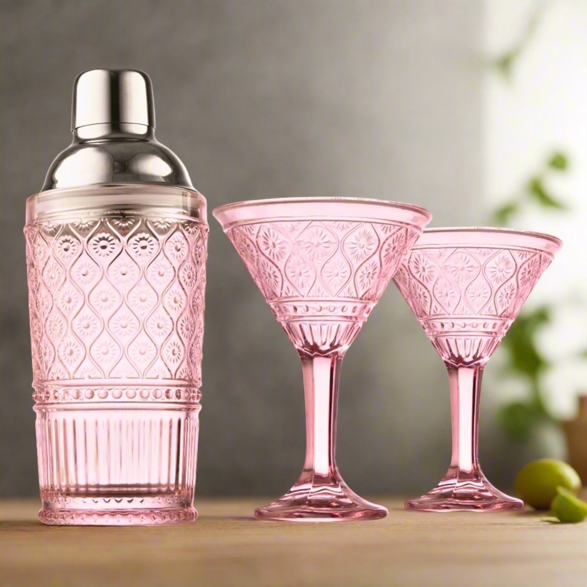 Claro Pink Cocktail Shaker & Martini Set - HOUSE OF SHE