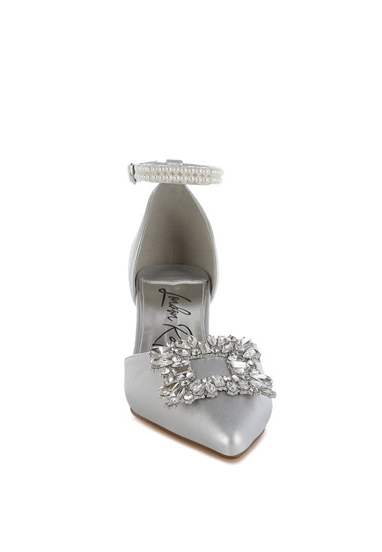 Onkana Diamante Brooch Kitten Heel Sandals - HOUSE OF SHE