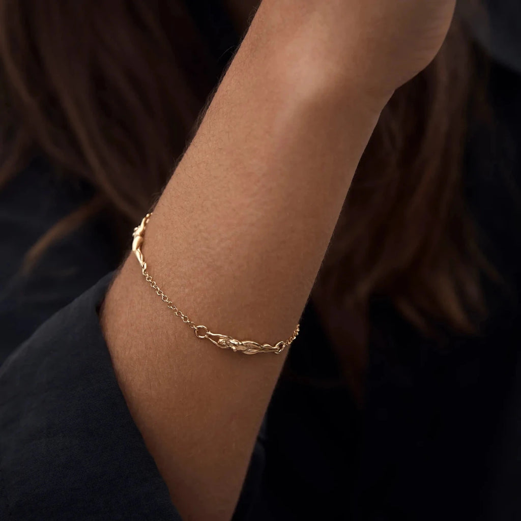 Divine Feminine Bracelet - HOUSE OF SHE