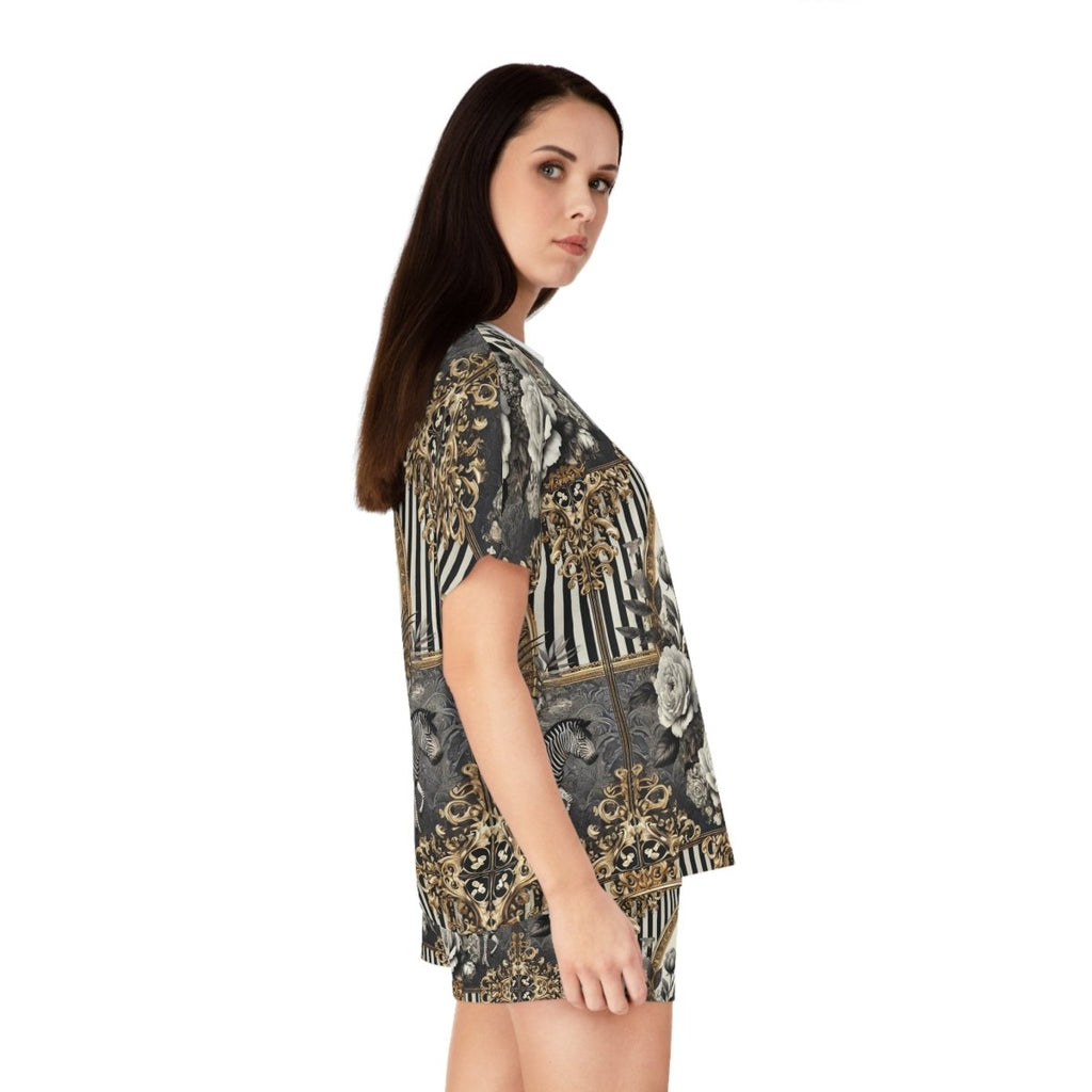 Eco - Friendly Giraffe Print Women's Pajama Set - Stylish and Comfortable Sleepwear - HOUSE OF SHE