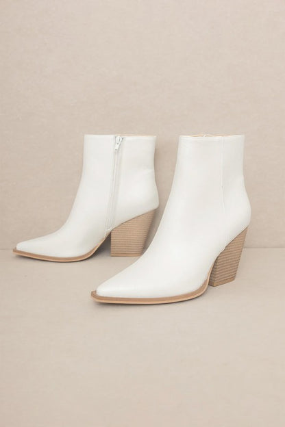 Sonia Dessert West Ankle Boot