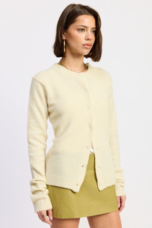 FITTED BUTTON UP CARDIGAN - HOUSE OF SHE