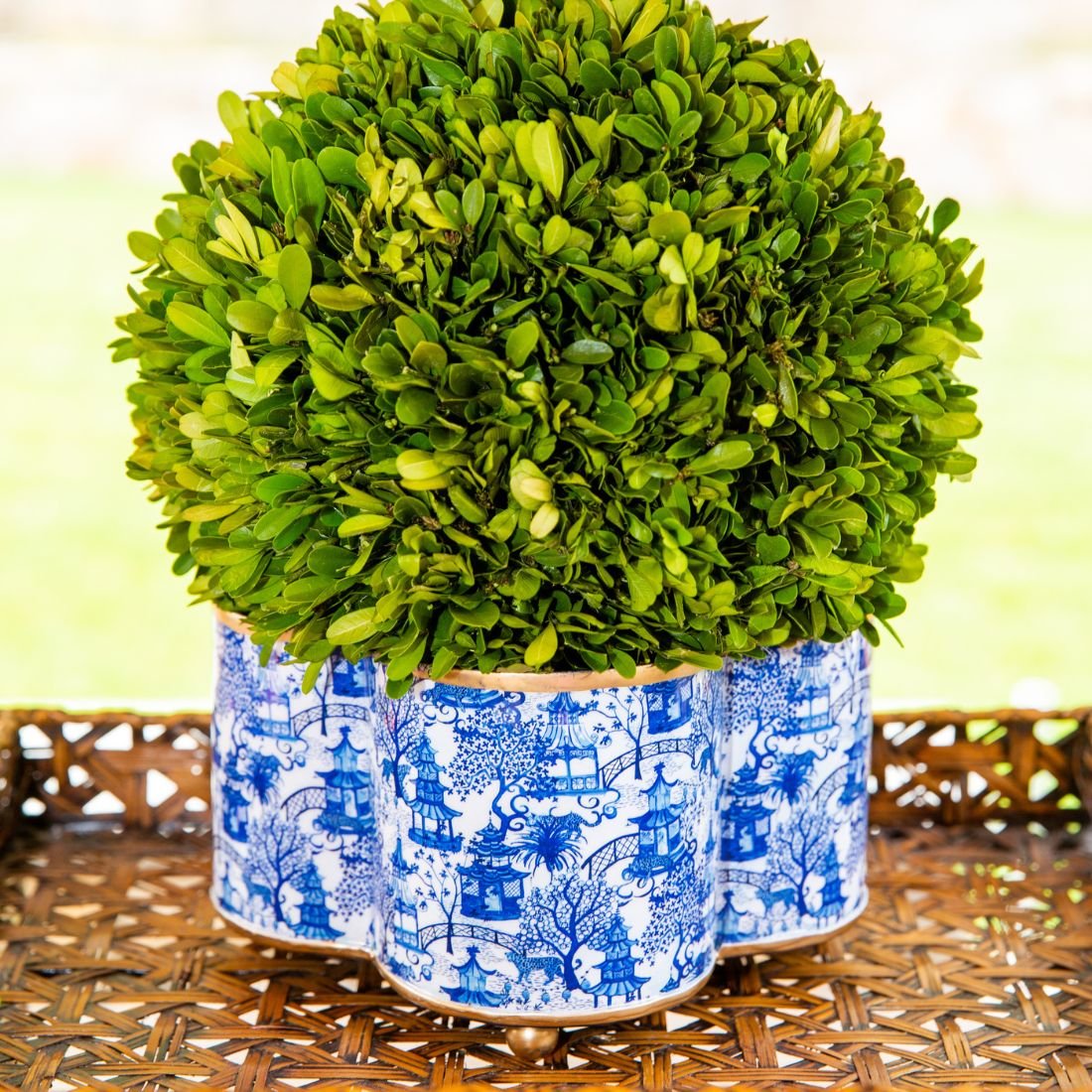 Garden Party Enameled Quatrefoil Cachepot Planter - HOUSE OF SHE