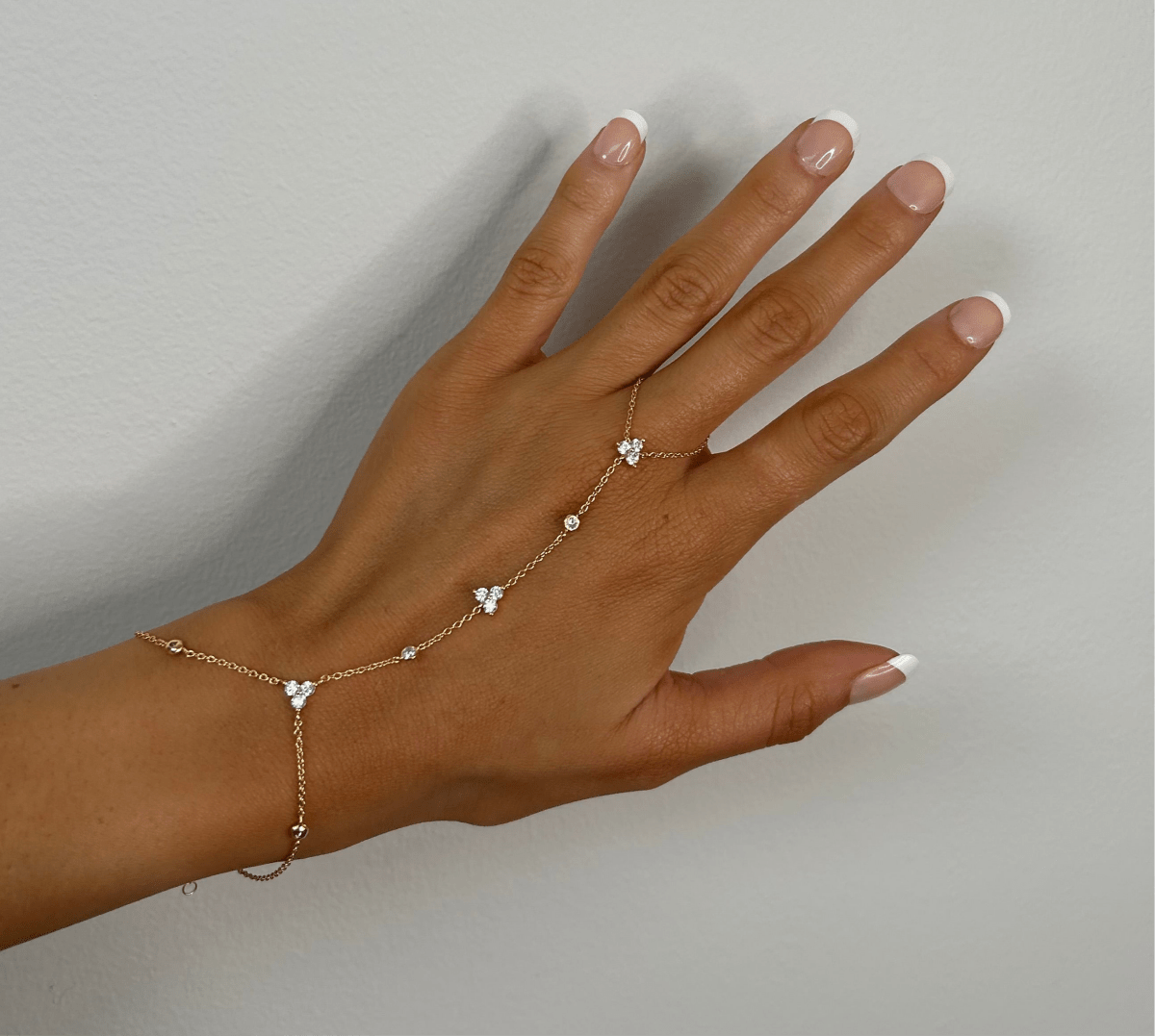 Kira Hand Chain Bracelet - HOUSE OF SHE