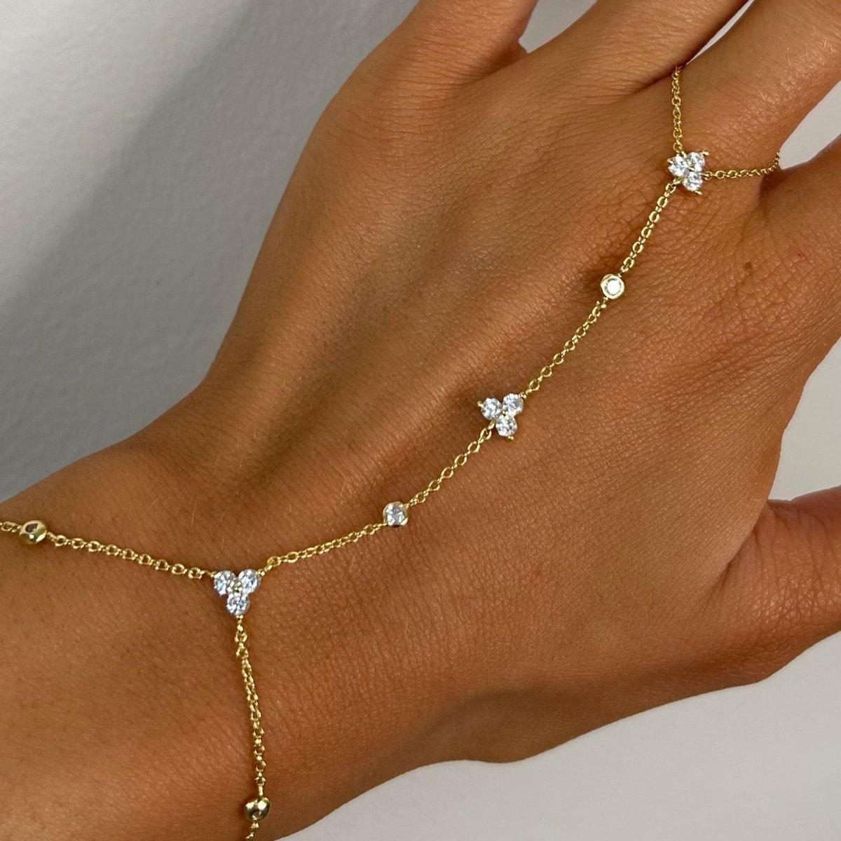 Kira Hand Chain Bracelet - HOUSE OF SHE