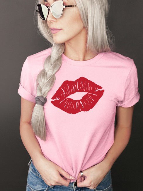 Kiss Lips Tee Shirt - HOUSE OF SHE