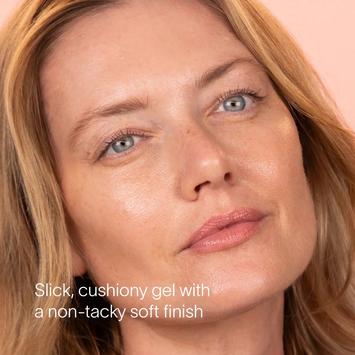 Light Therapy Boosting Wand Activating Serum - HOUSE OF SHE
