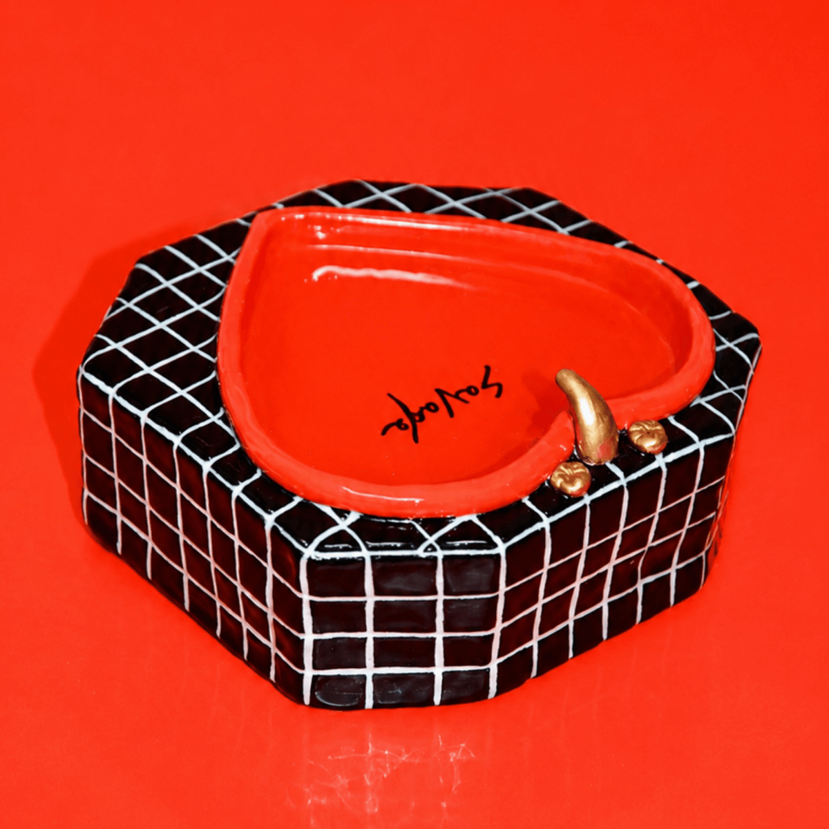 LOVE IN THIS TUB - HOUSE OF SHE