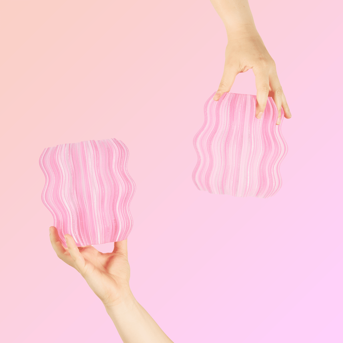 Mini Wavy Lamp - HOUSE OF SHE