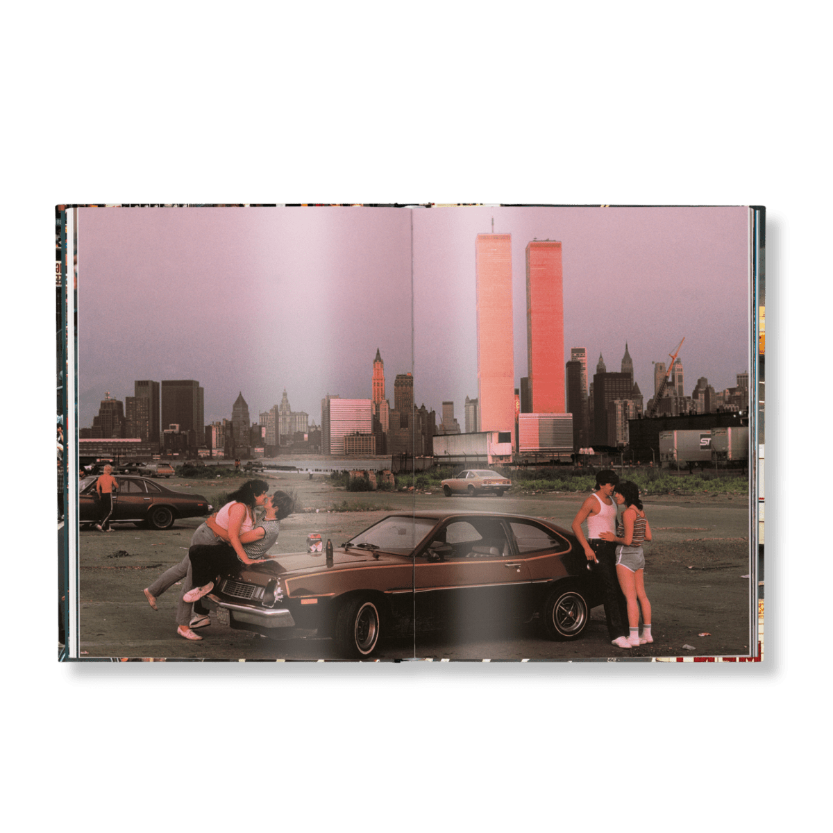 New York - HOUSE OF SHE
