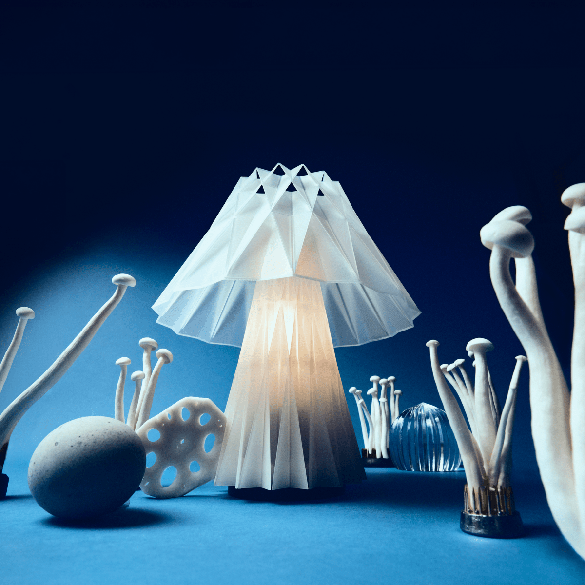 Prisma Lamp - HOUSE OF SHE