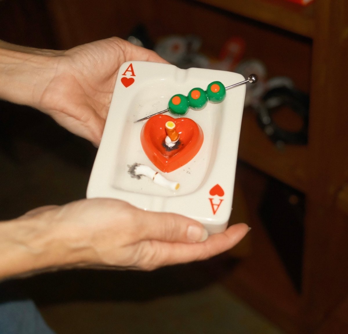 ROADSIDE CASINO ASHTRAY - HOUSE OF SHE