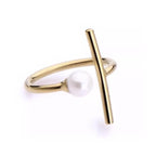 Single Pearl Ring - HOUSE OF SHE
