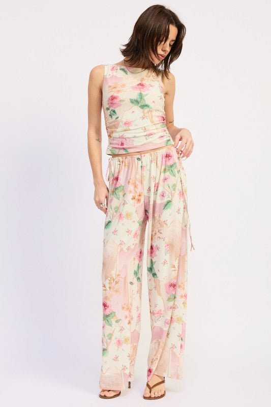 SLEEVELESS BOAT NECK TOP WITH SIDE SHIRRING - HOUSE OF SHE