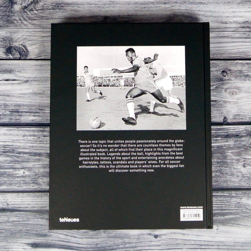 Soccer - The Ultimate Book - HOUSE OF SHE
