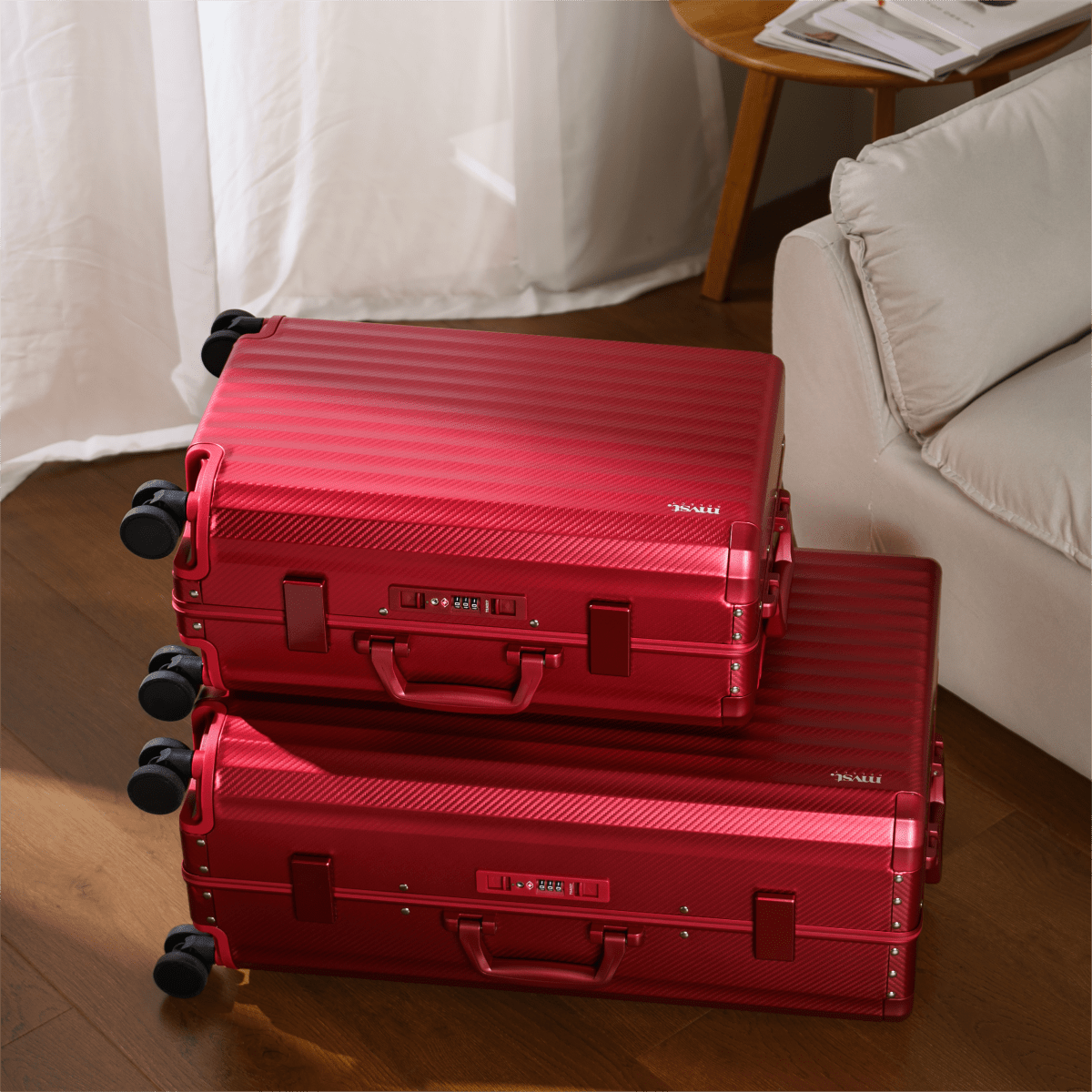 SPACE Aluminum Suitcase Red - HOUSE OF SHE