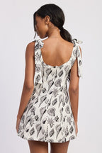 SQAURE NECK FITTED MINI DRESS WITH TIE STRAPS - HOUSE OF SHE