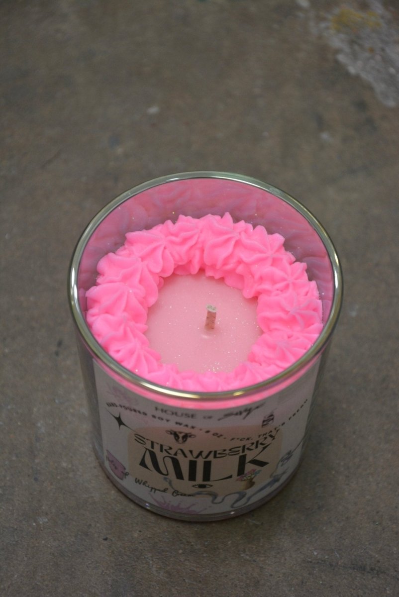 STRAWBERRY MILK CANDLE - HOUSE OF SHE