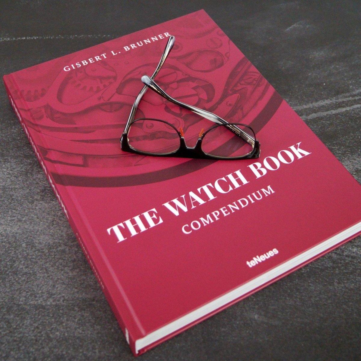 The Watch Book: Compendium - HOUSE OF SHE