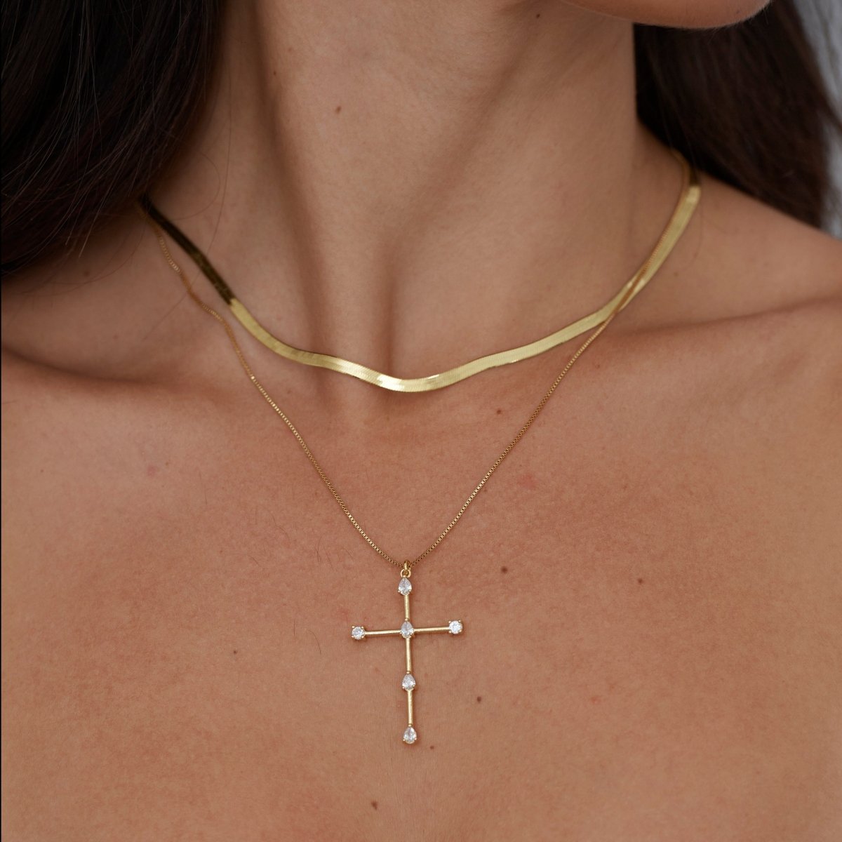 Tom'e Cz Cross Necklace - HOUSE OF SHE