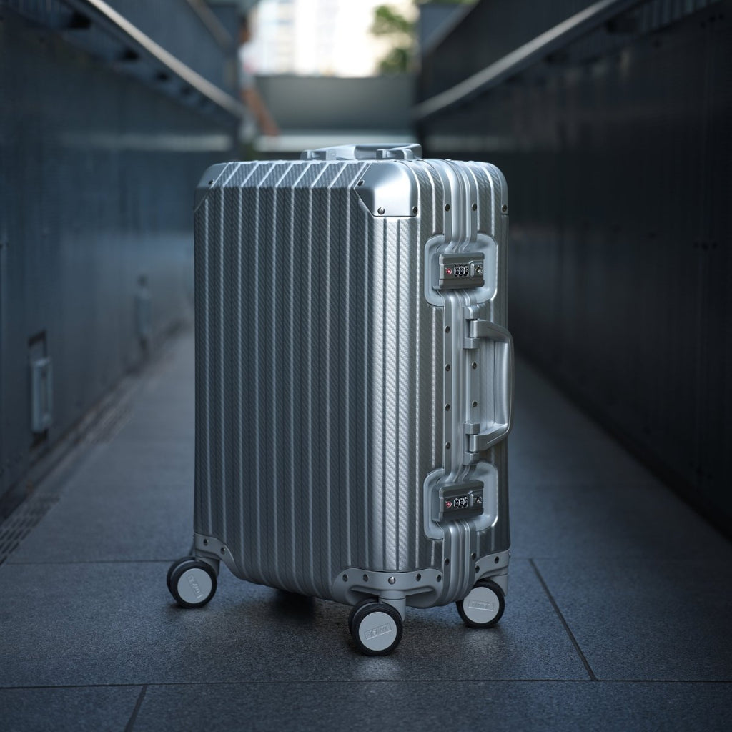 TREVA Aluminum Suitcase Silver - HOUSE OF SHE