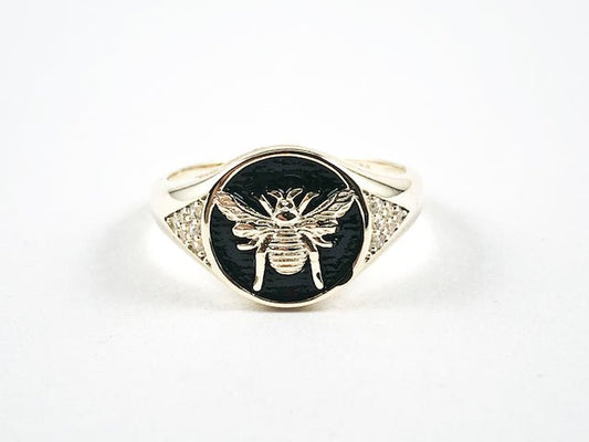 Cute Center Gold Tone Bee Black Enamel Round Shape Gold Tone Silver Ring - HOUSE OF SHE
