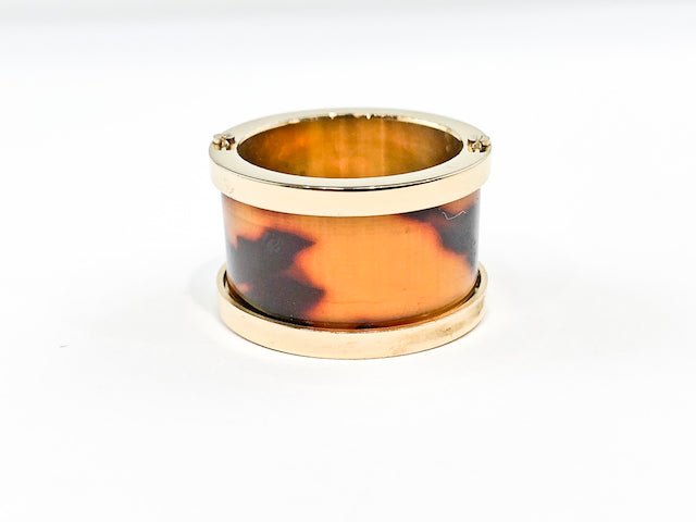 Modern Middle Tortoise Shell Stone Eternity Gold Tone Steel Ring - HOUSE OF SHE