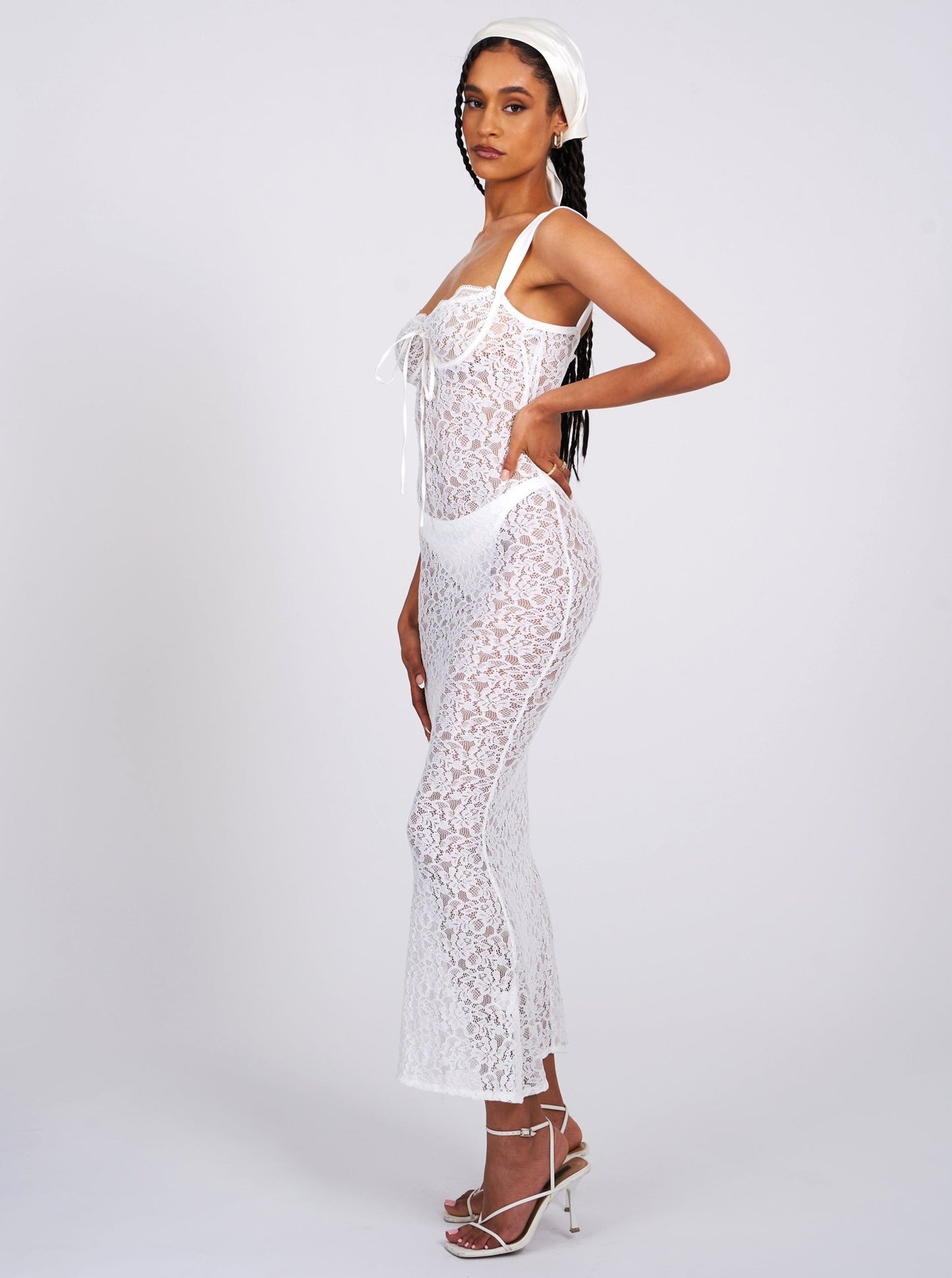 Nia White Lace Maxi Dress - HOUSE OF SHE